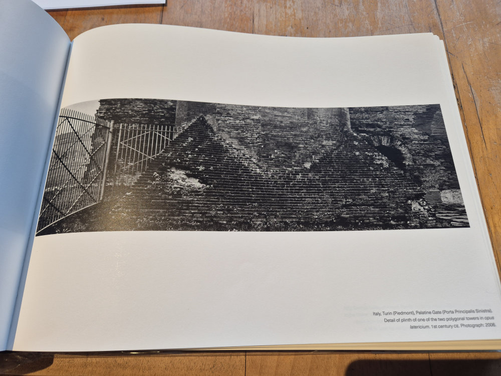 Josef Koudelka - Ruins